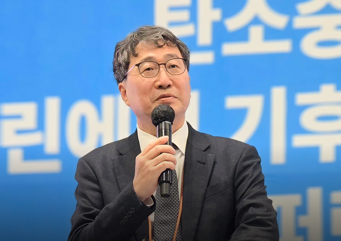제19대 학회장 황용우